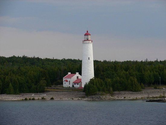 Cove Island Lighthouse