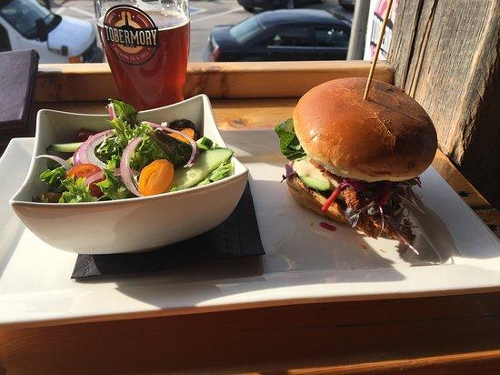 Tobermory Brewing Company & Grill